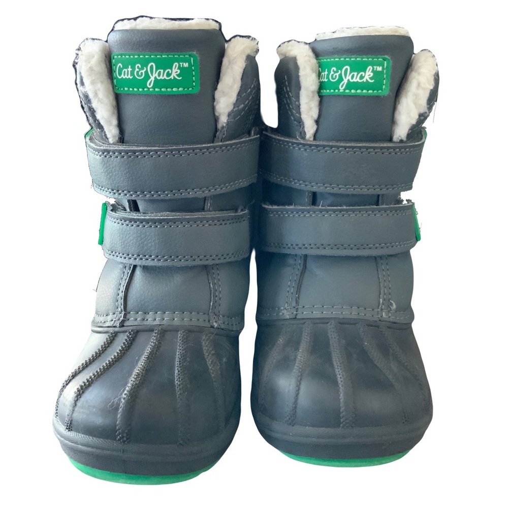 🩶Gray and green snow boots💚